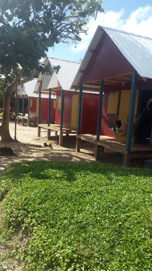 Sunrise Paradise/Carlito'S Place Little Corn Island Exterior photo
